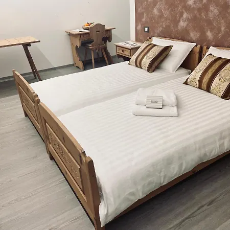 L'aigual Frühstückspension 3*